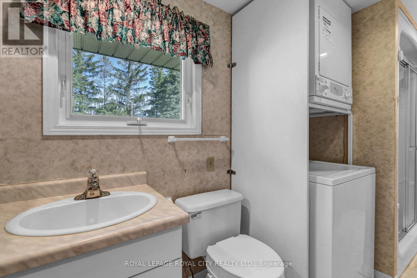 462 ARKELL RD