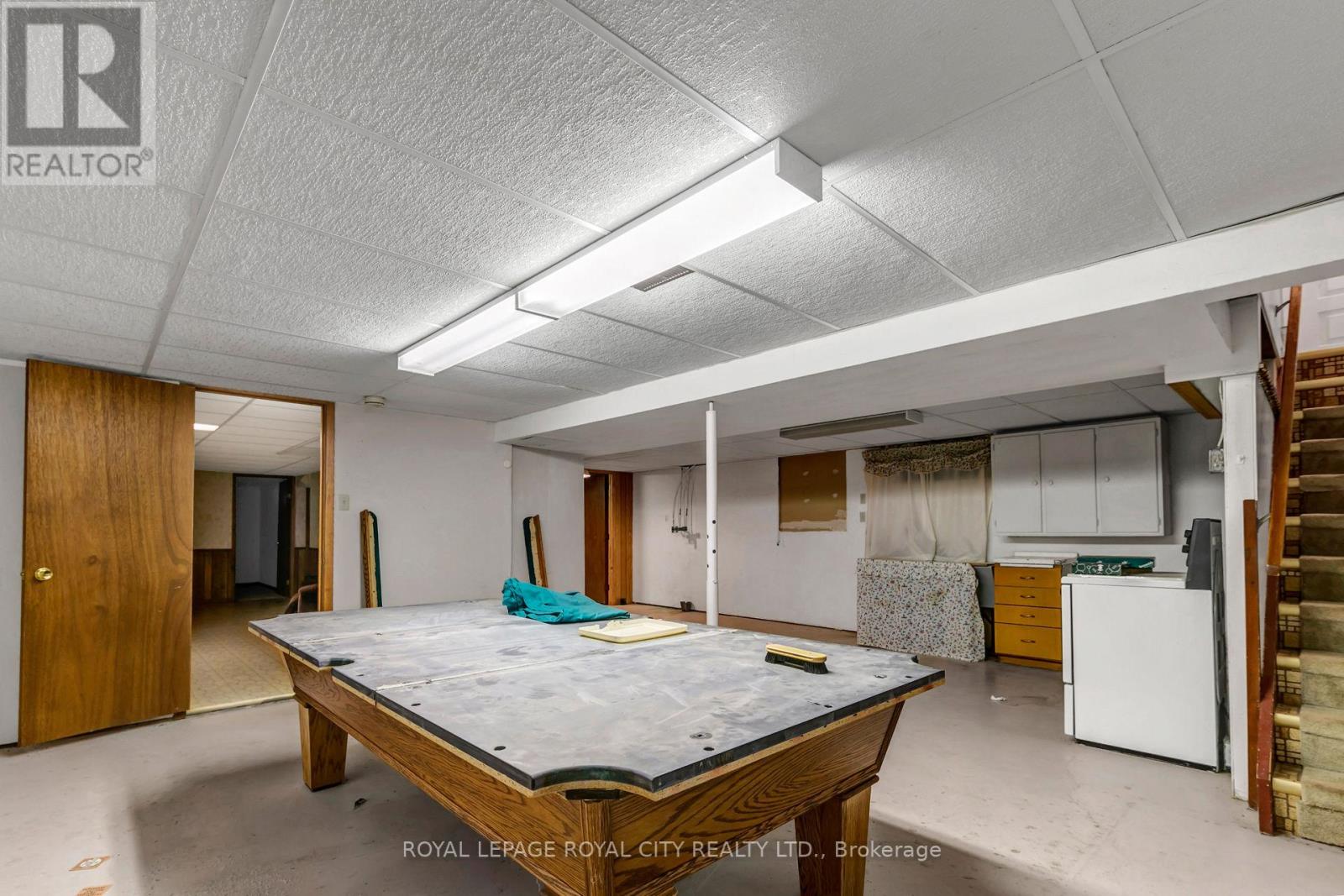 462 ARKELL RD