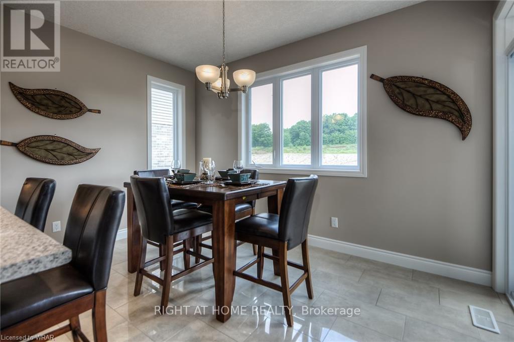 222 LADYSLIPPER DR