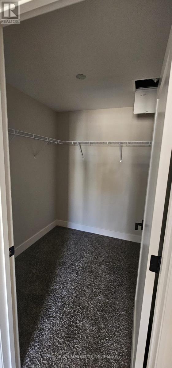 #214 -2550 SANDWICH WEST PKWY E, #214
