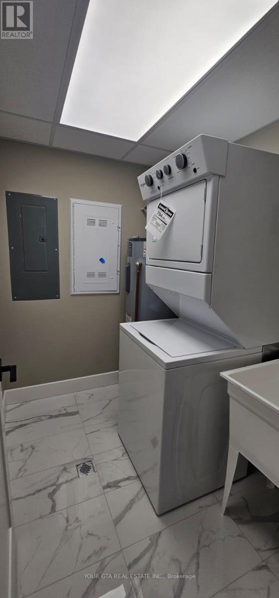 #214 -2550 SANDWICH WEST PKWY E, #214