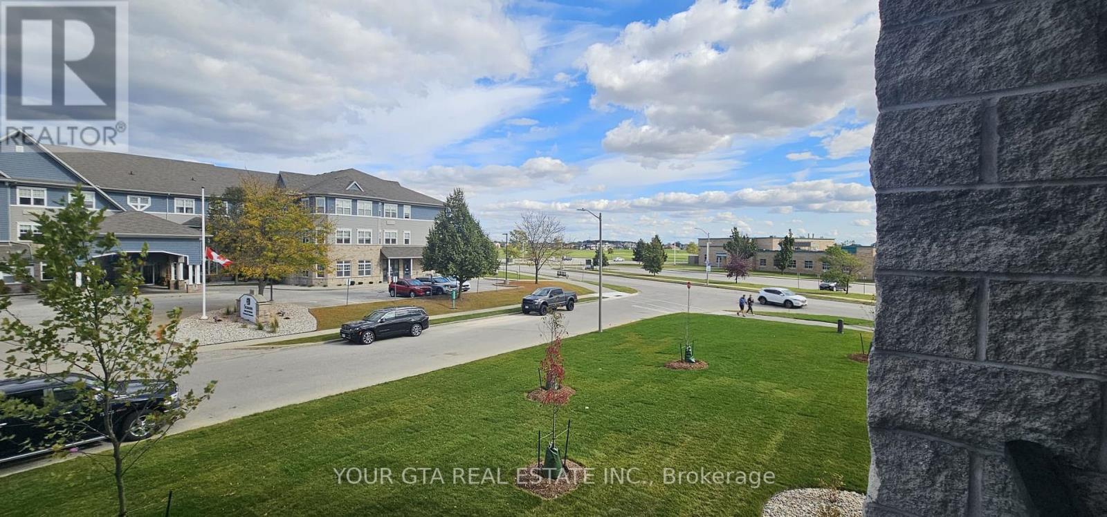 #214 -2550 SANDWICH WEST PKWY E, #214