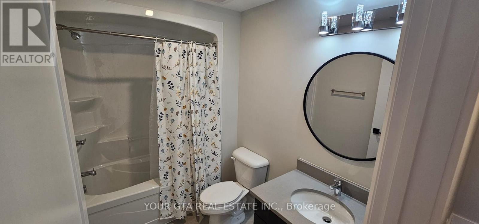 #214 -2550 SANDWICH WEST PKWY E, #214