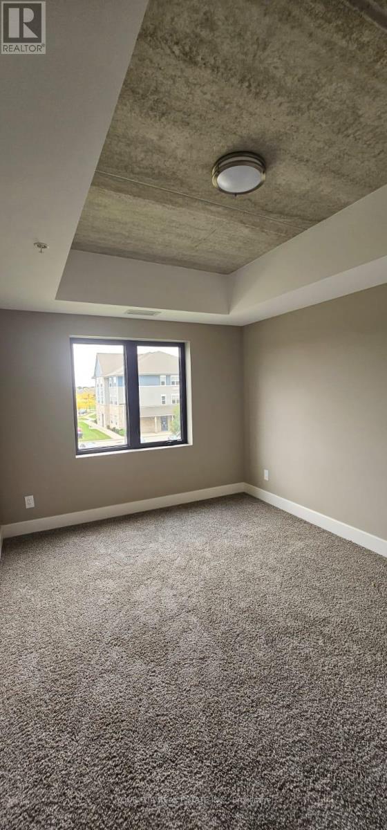 #214 -2550 SANDWICH WEST PKWY E, #214