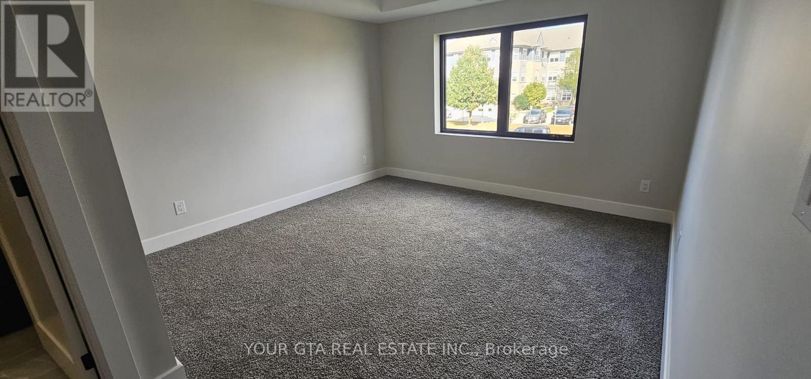 #214 -2550 SANDWICH WEST PKWY E, #214