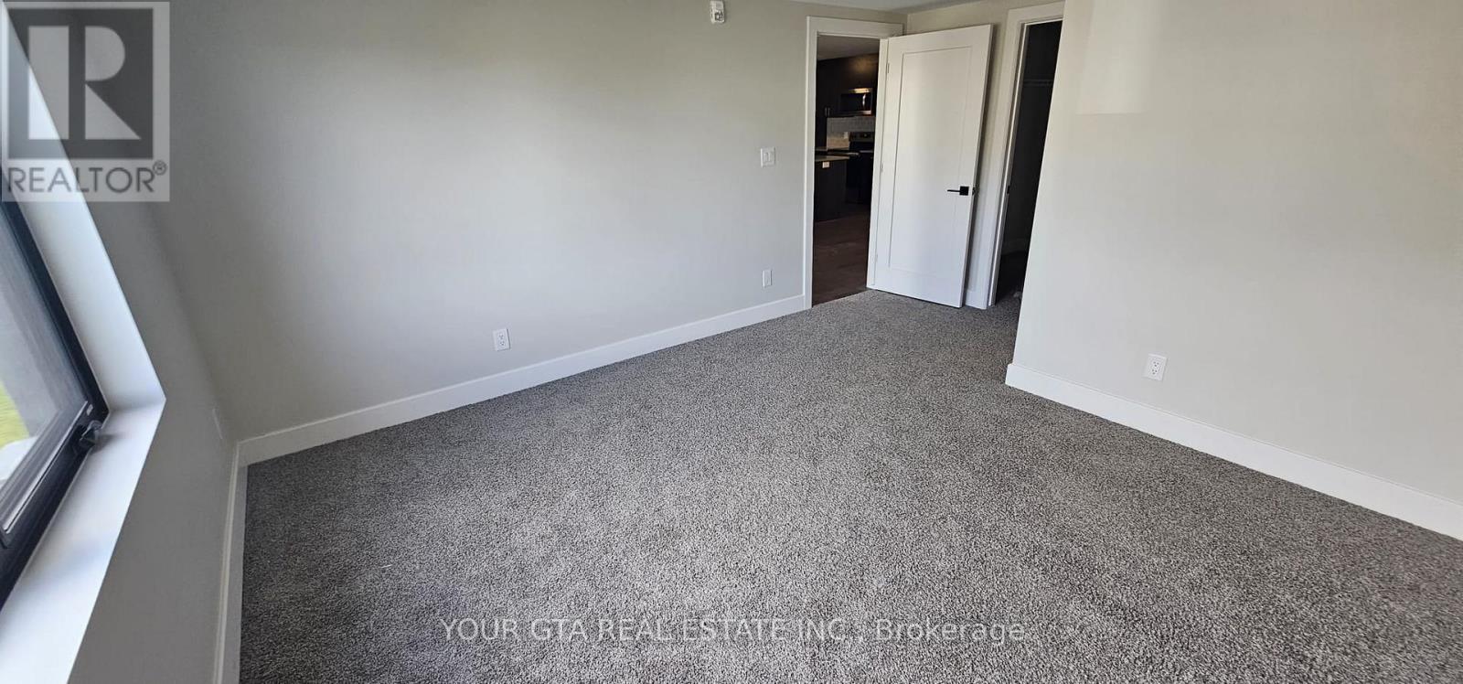 #214 -2550 SANDWICH WEST PKWY E, #214