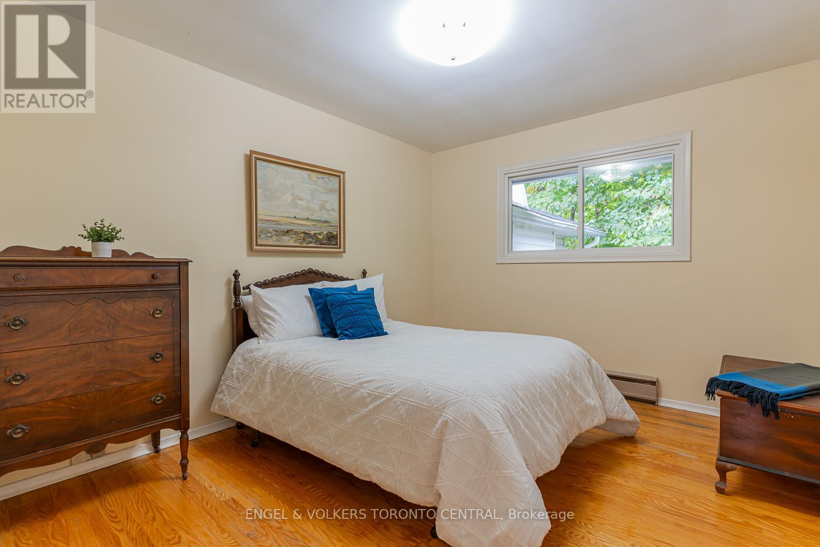 1343 7TH AVE W