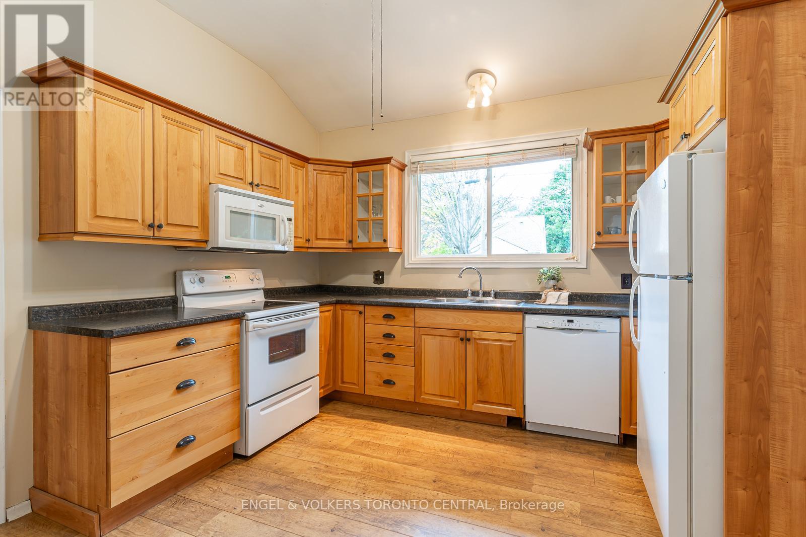1343 7TH AVE W