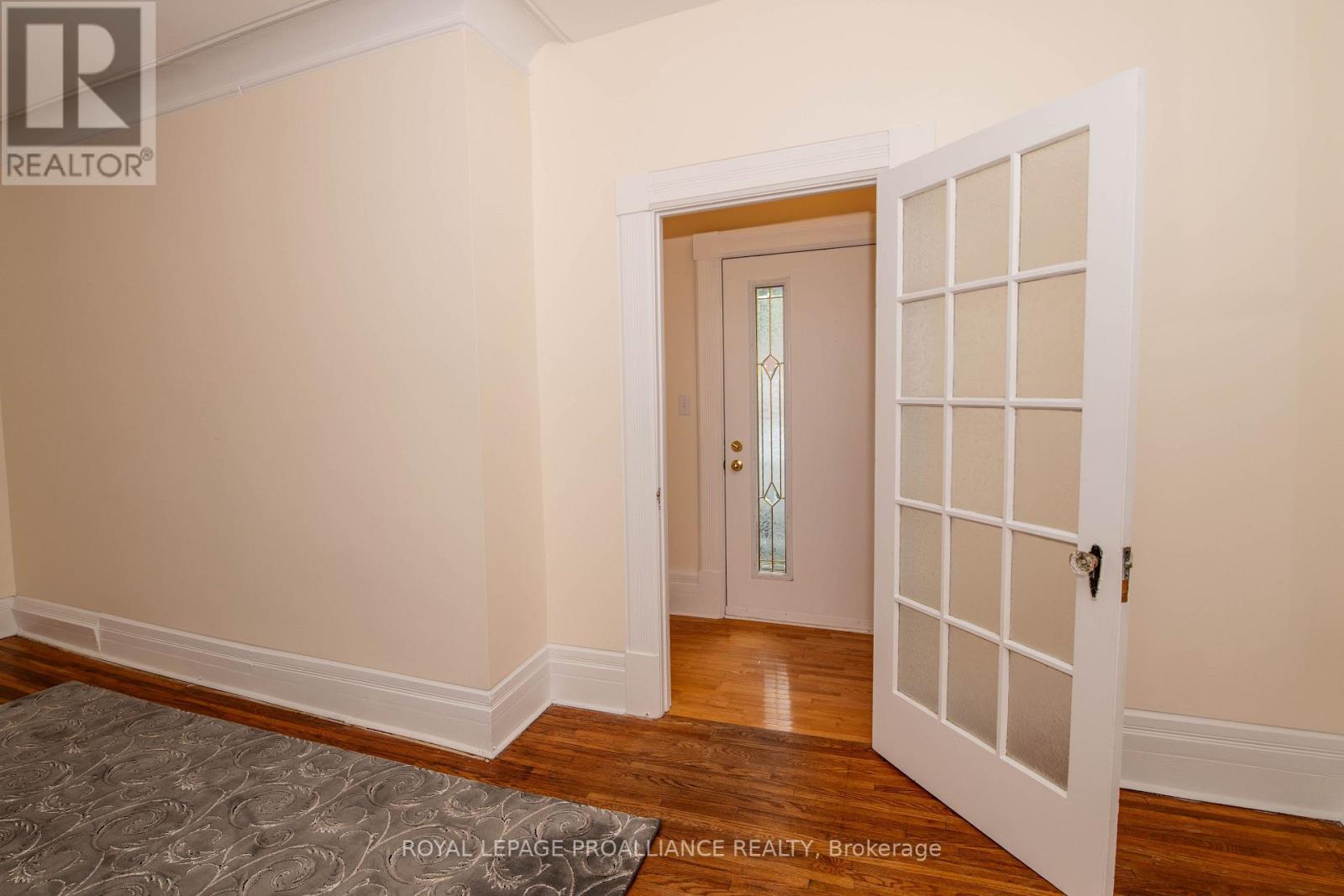 88 QUEEN ST