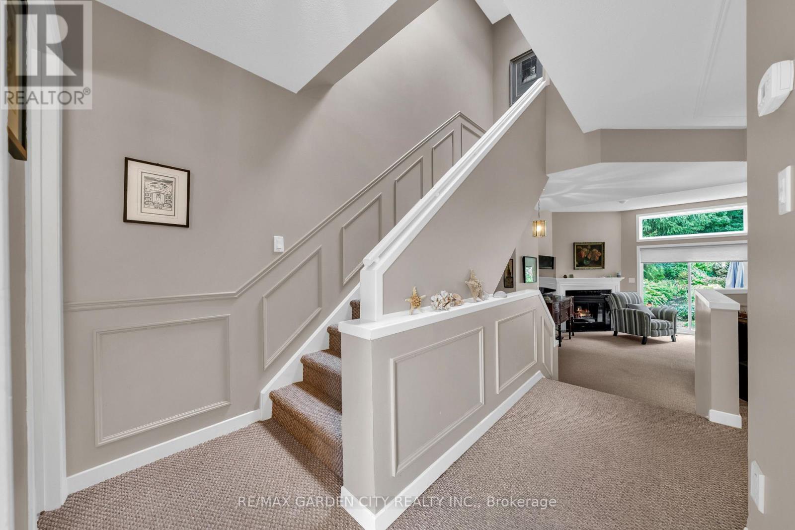 #4 -177 MAIN ST, #4