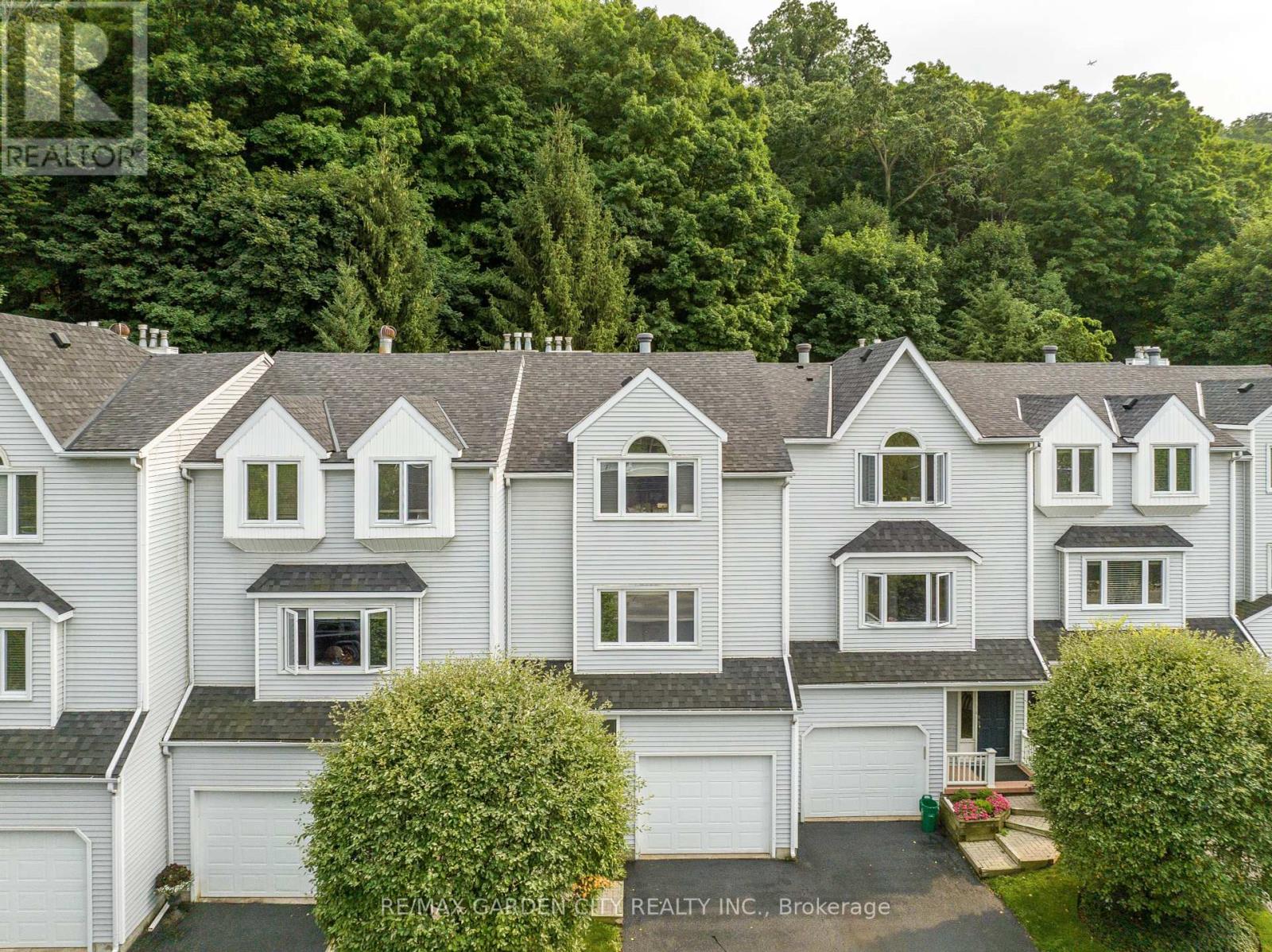 #4 -177 MAIN ST, #4