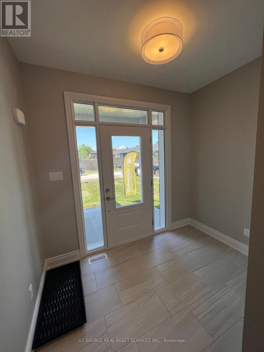 153 MAC BEATTIE DR