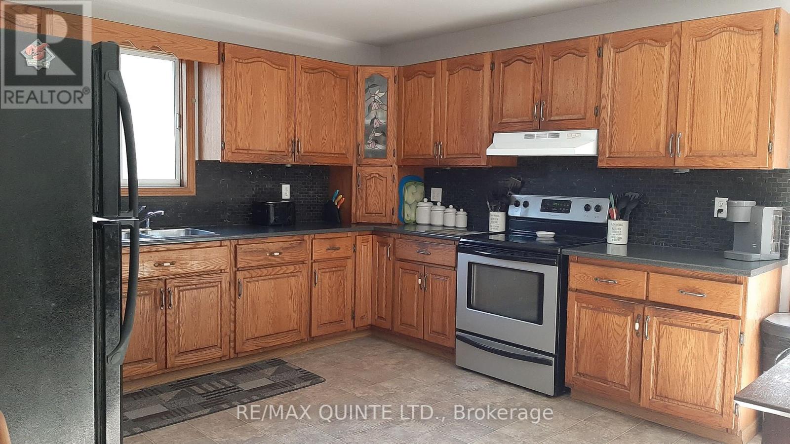 229 MOORES RD