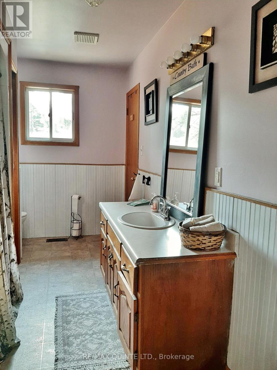 229 MOORES RD