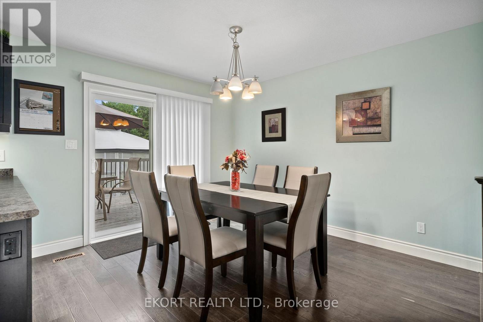 366 RAY RD