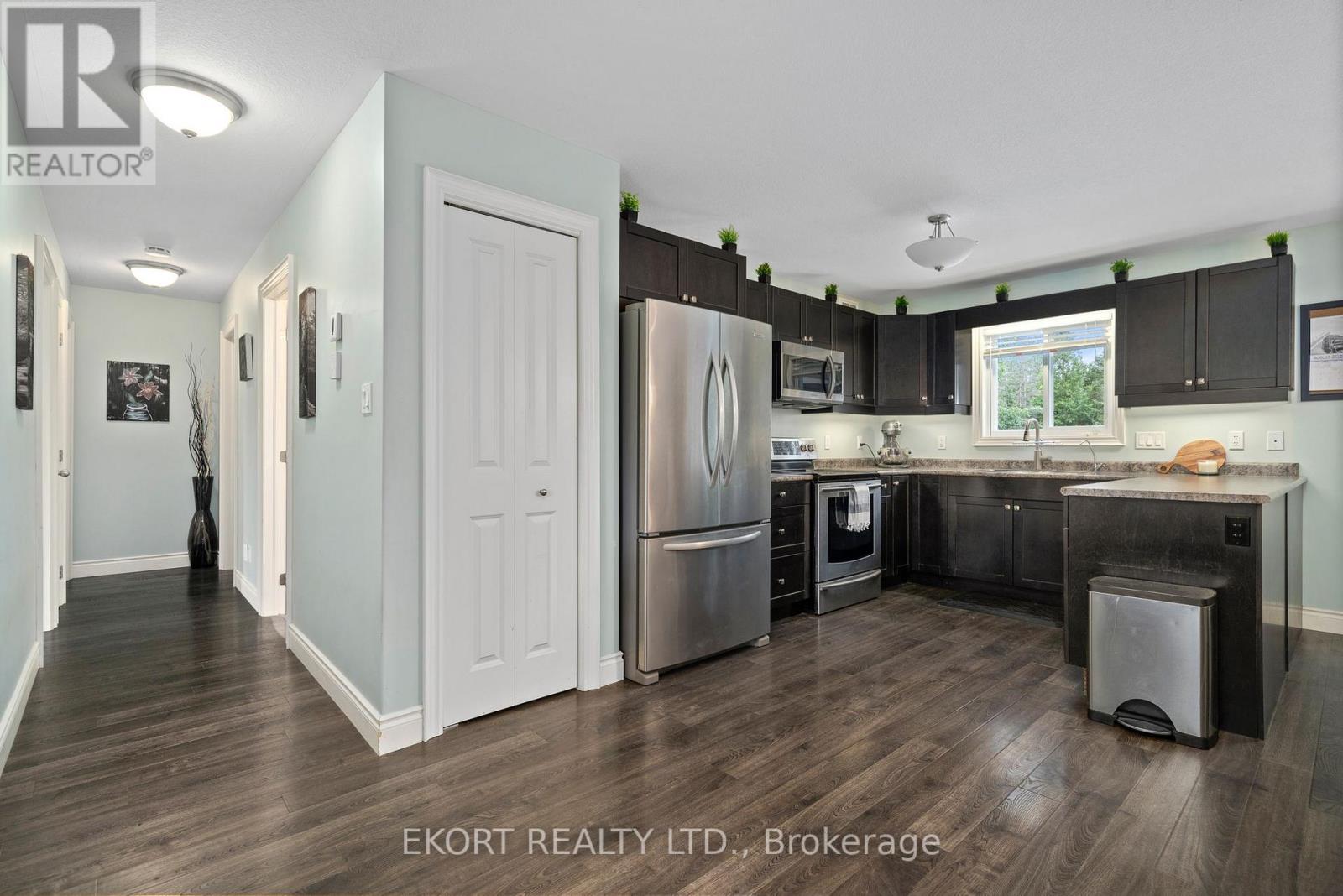366 RAY RD