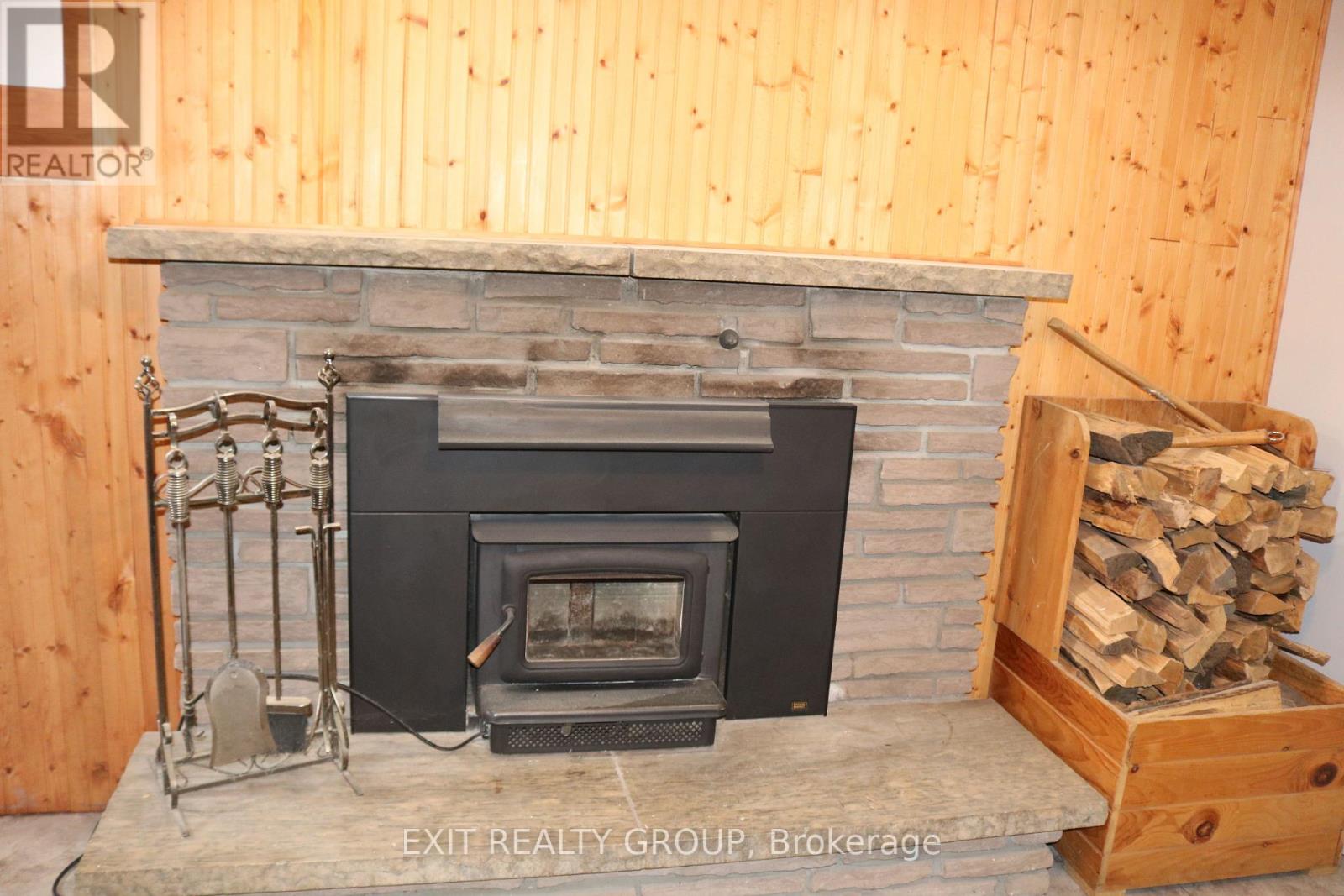 44 LEXINGTON CRES