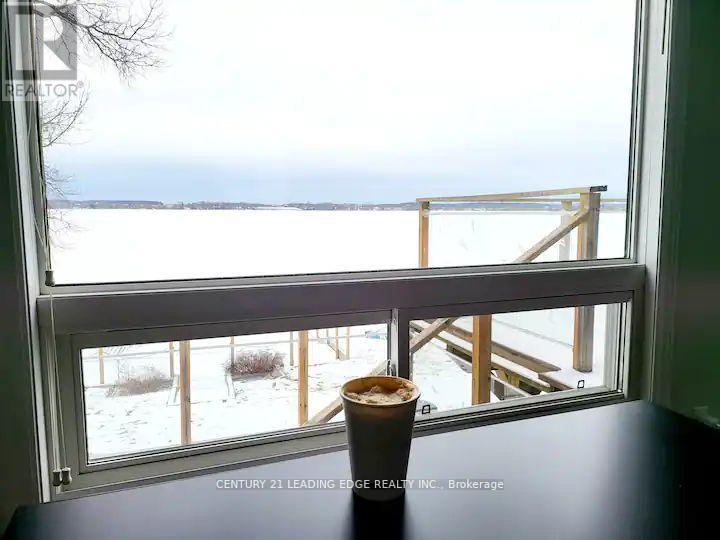 50 BAYVIEW DR