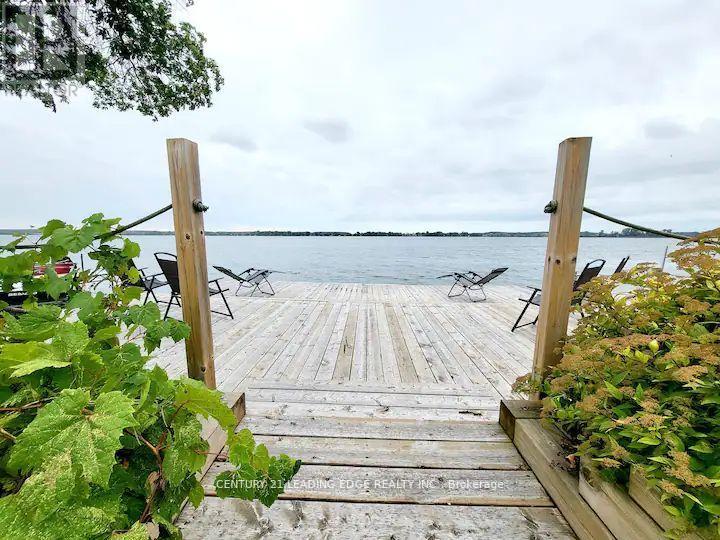 50 BAYVIEW DR
