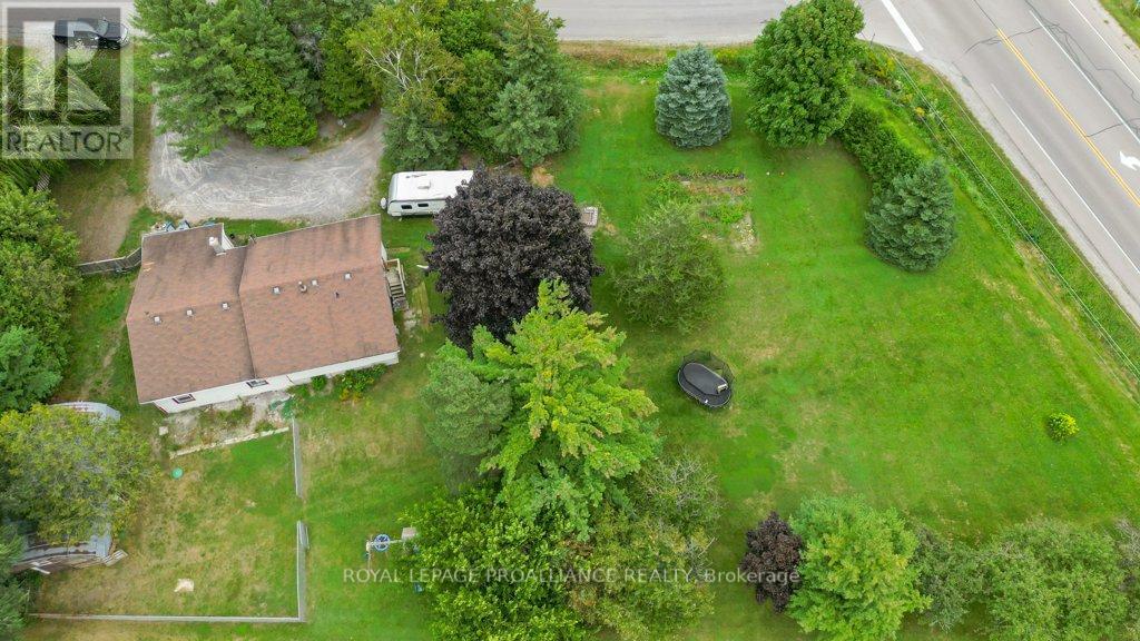 114 LISGAR ST