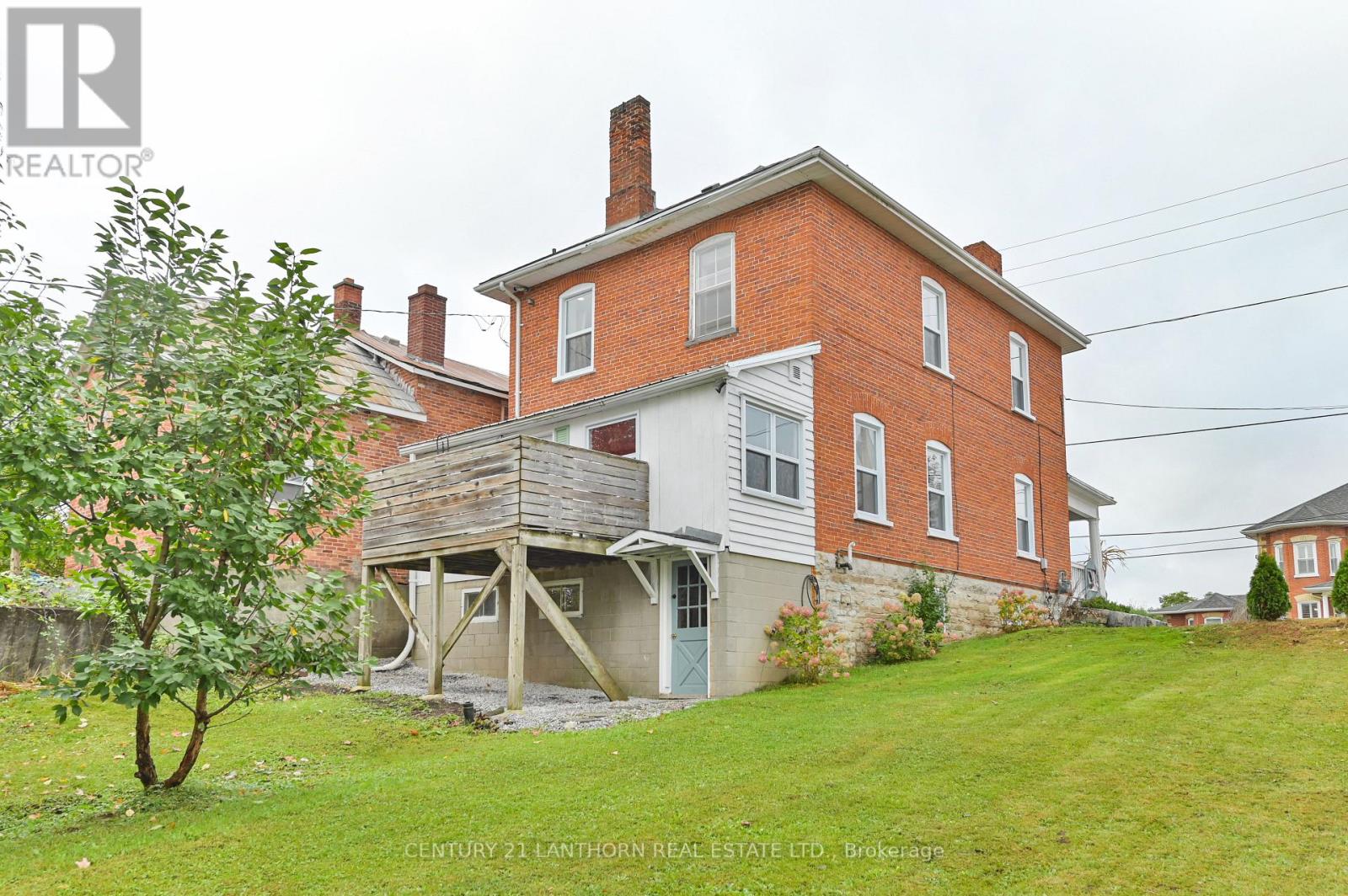 117 DURHAM ST S