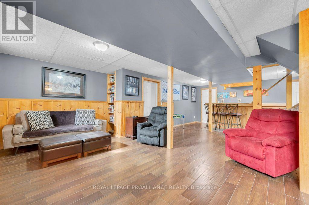 1054 BETHEL RD