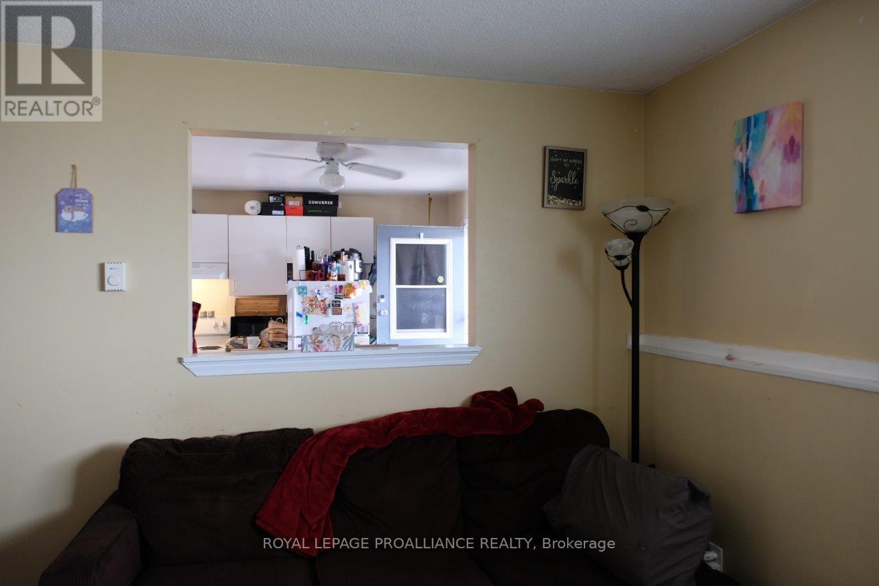 60 WALLBRIDGE CRES