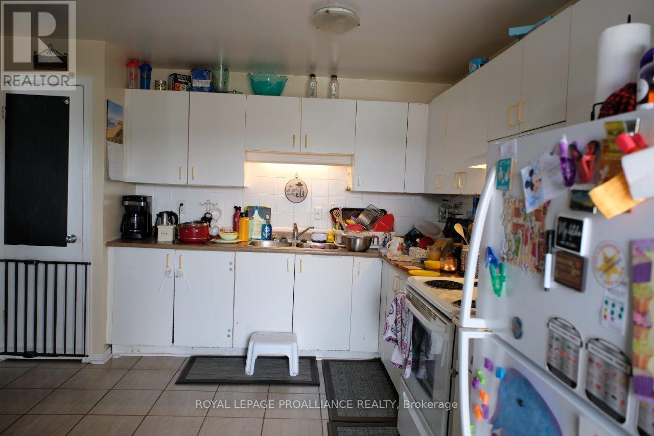 60 WALLBRIDGE CRES