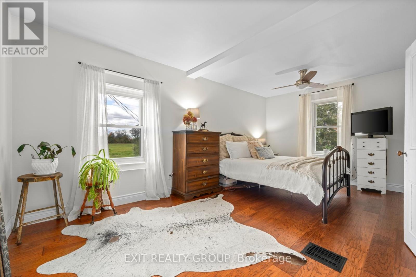 742 CASEY RD