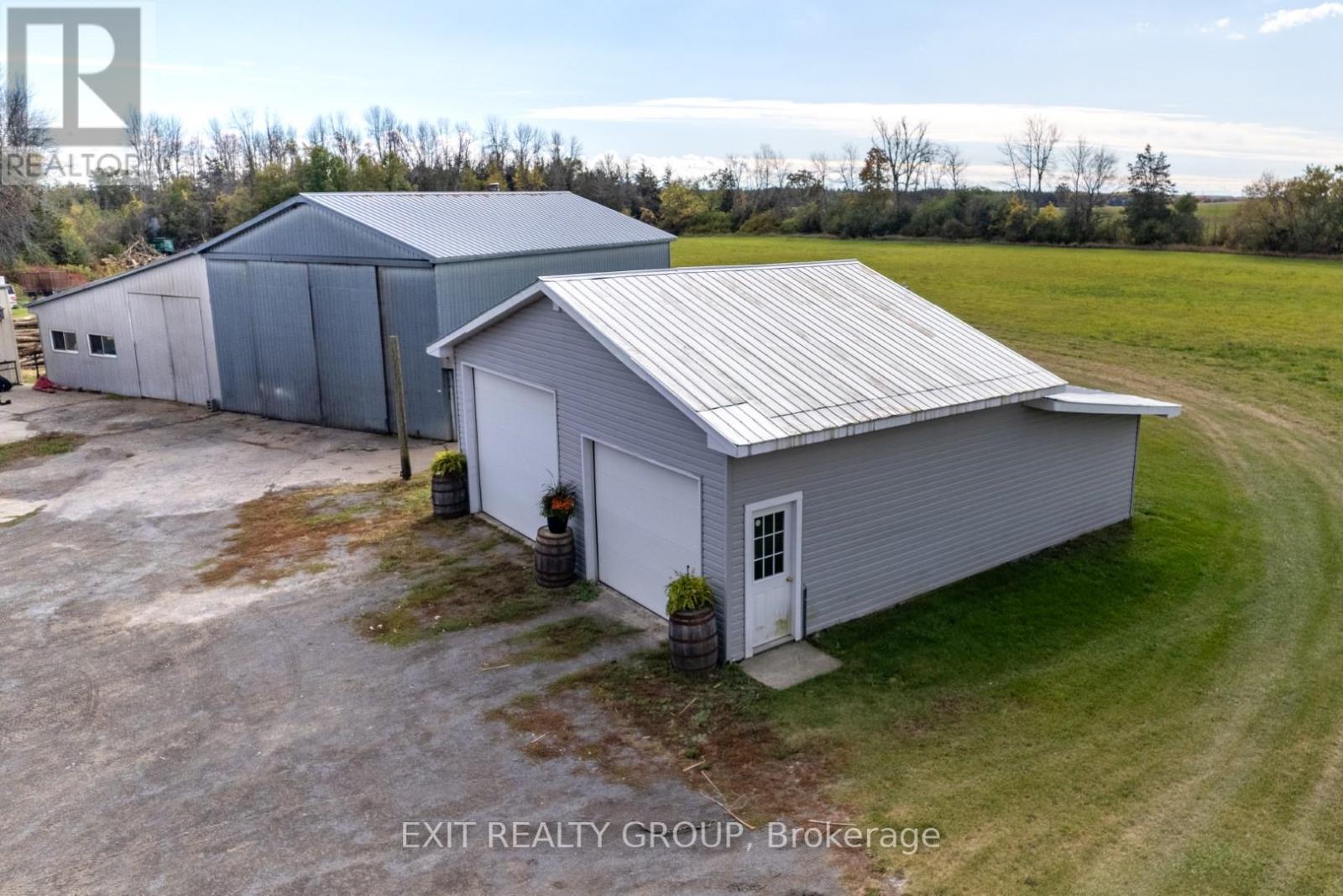 742 CASEY RD