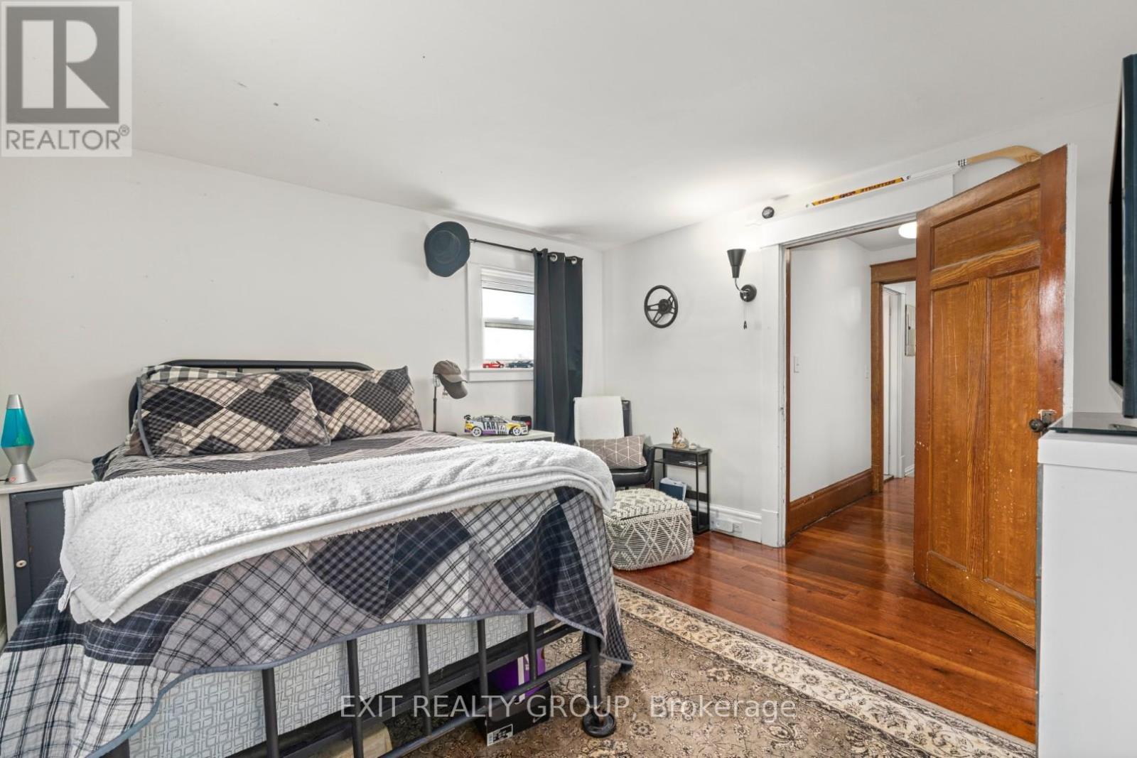 742 CASEY RD