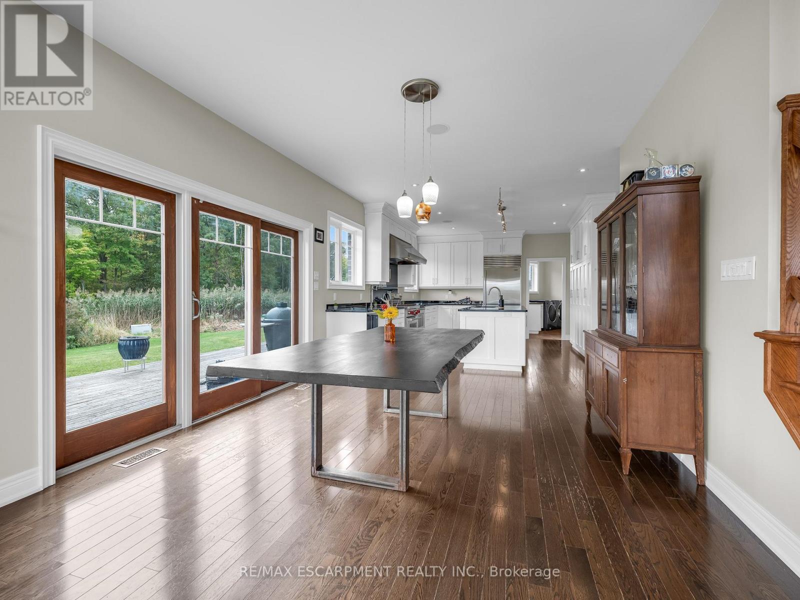 585 SMITHVILLE RD
