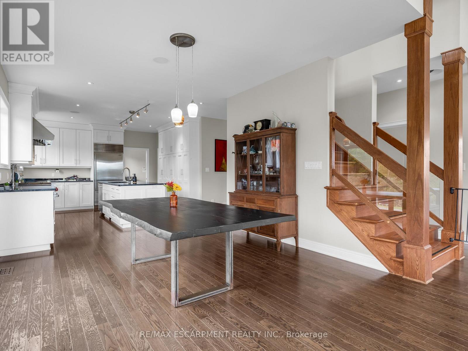 585 SMITHVILLE RD