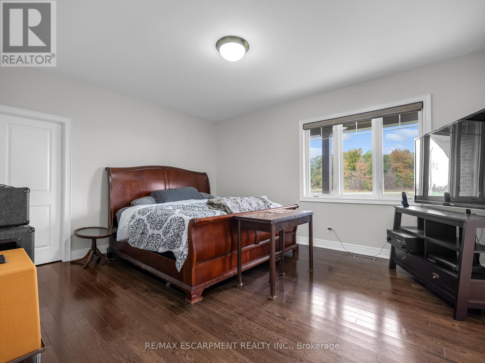 585 SMITHVILLE RD