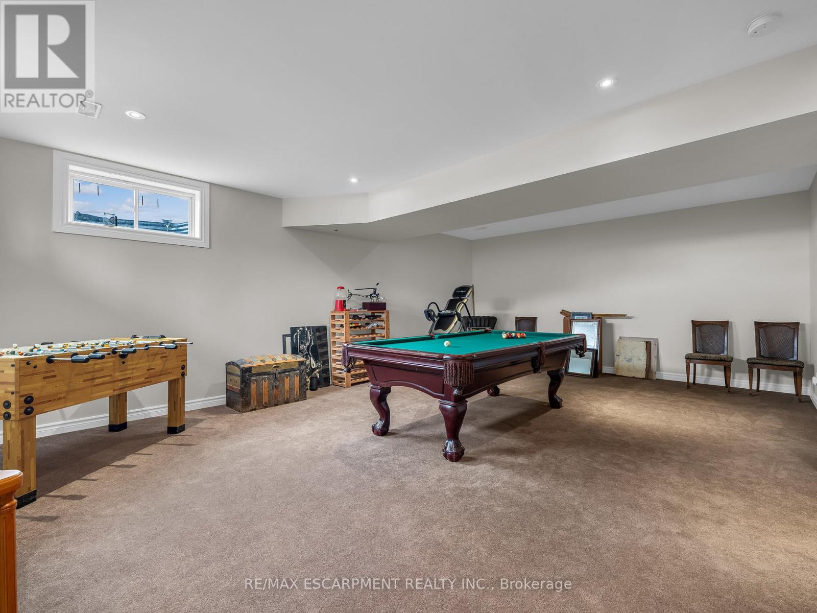 585 SMITHVILLE RD