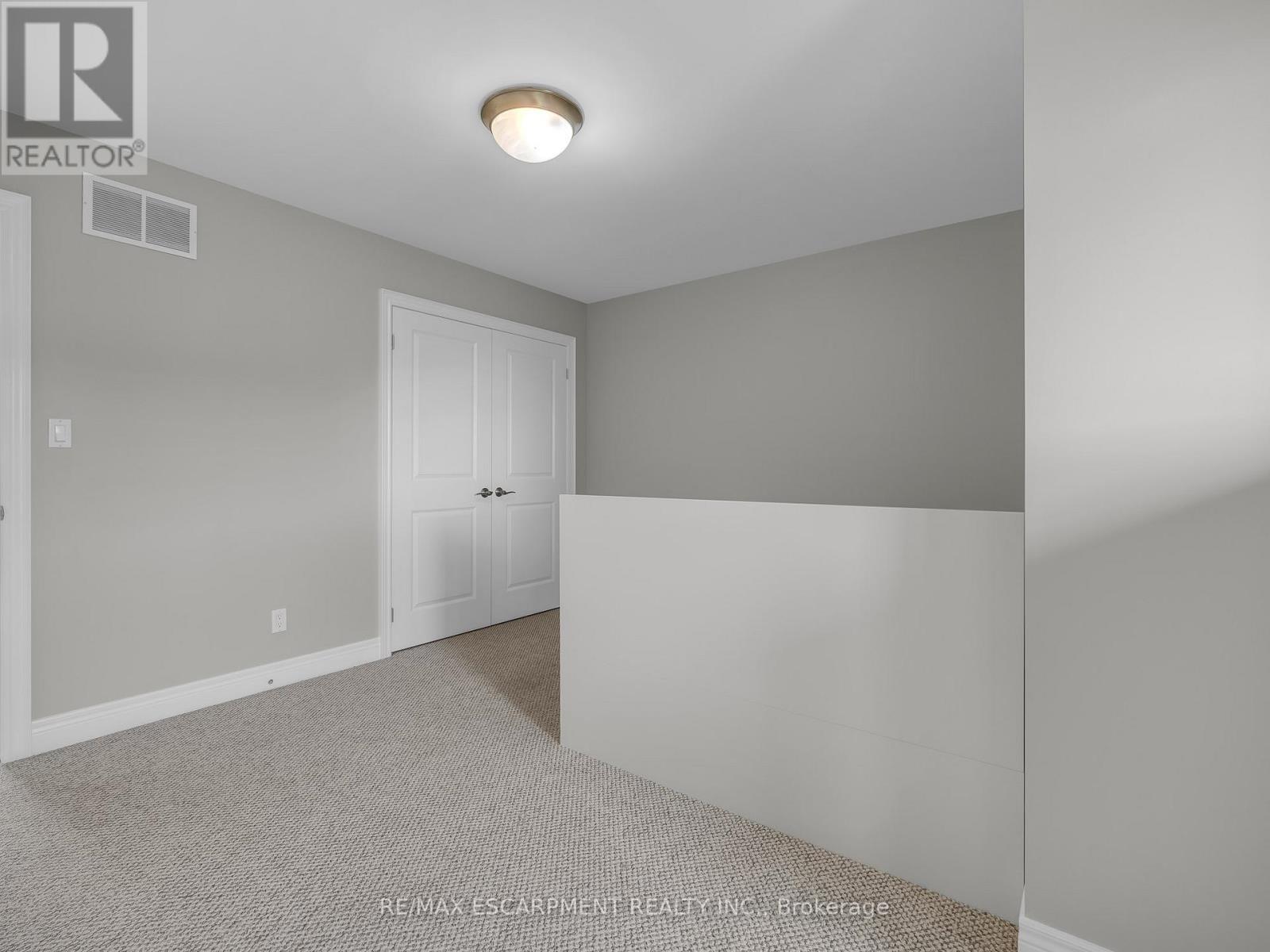 585 SMITHVILLE RD
