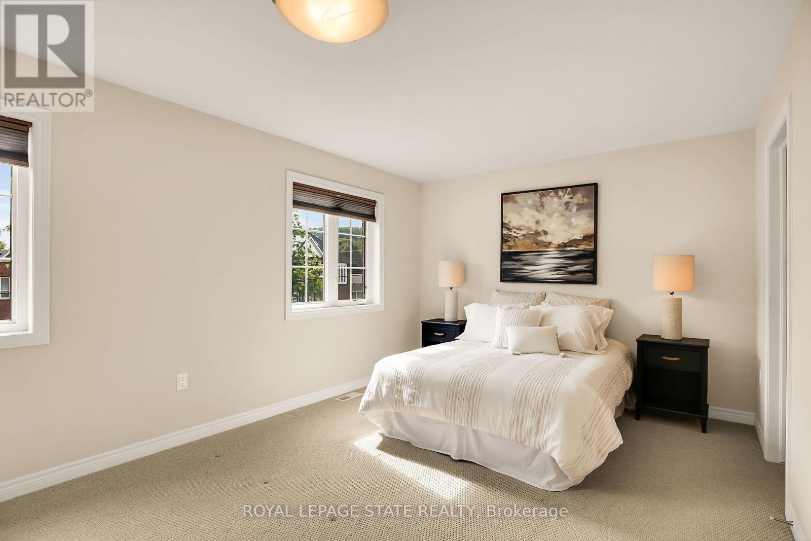 #14 -43 KERMAN AVE, #14
