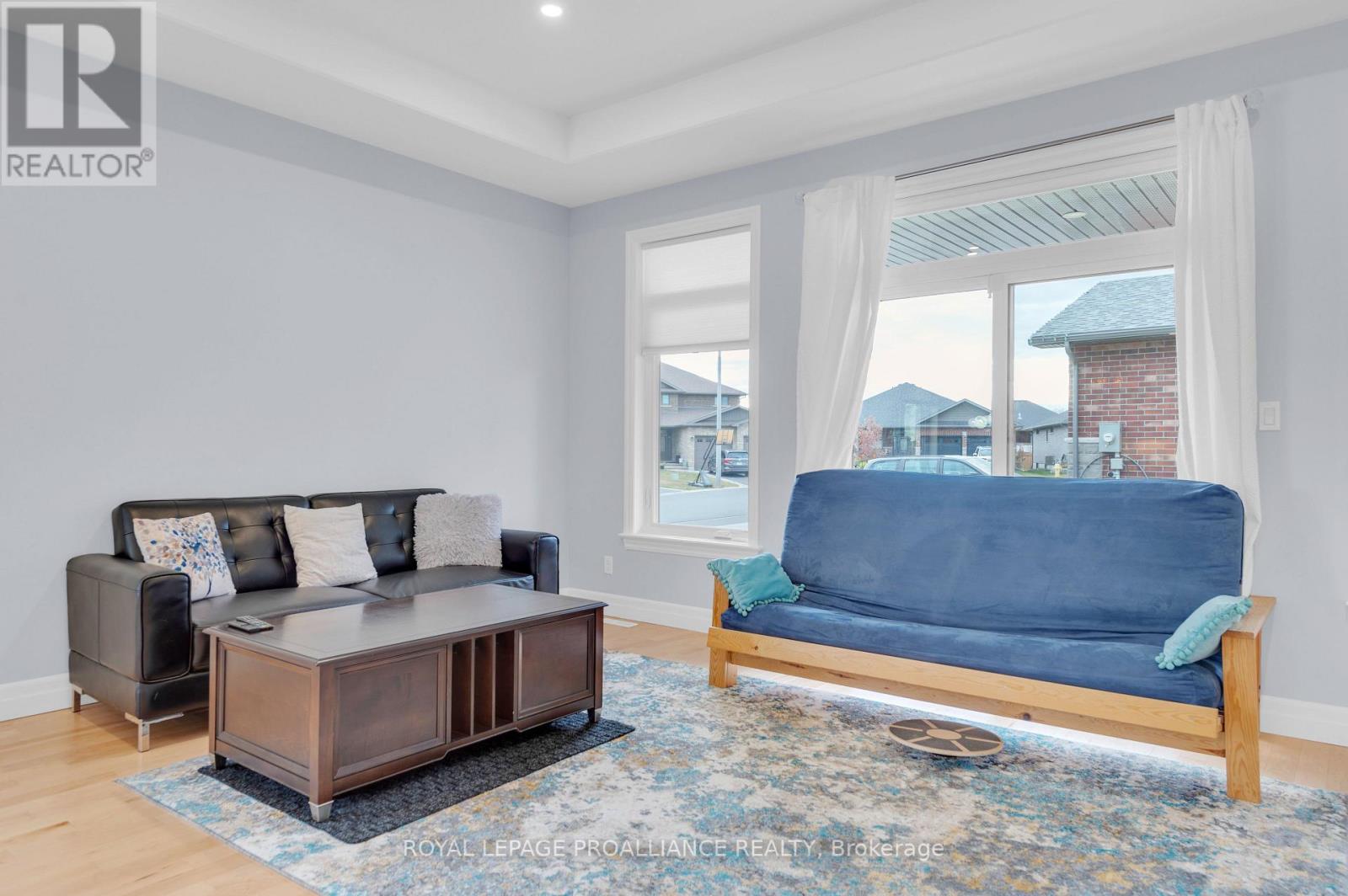 72 ESSEX DR