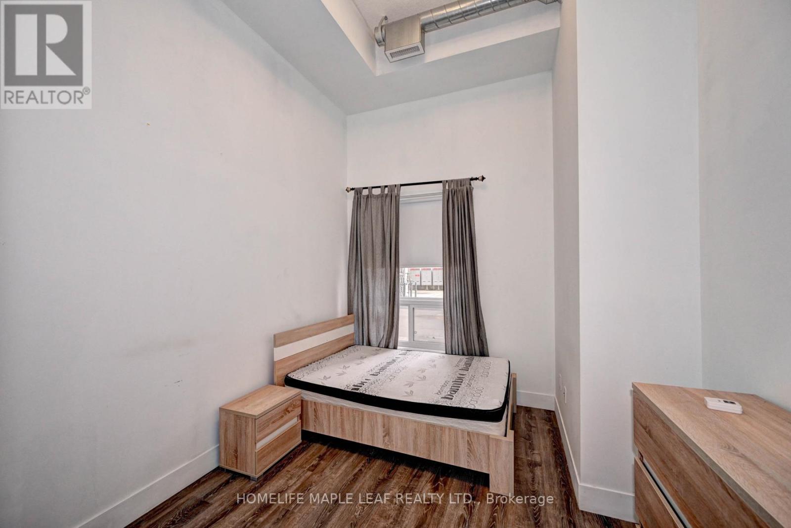 #106 -253 ALBERT ST W, #106