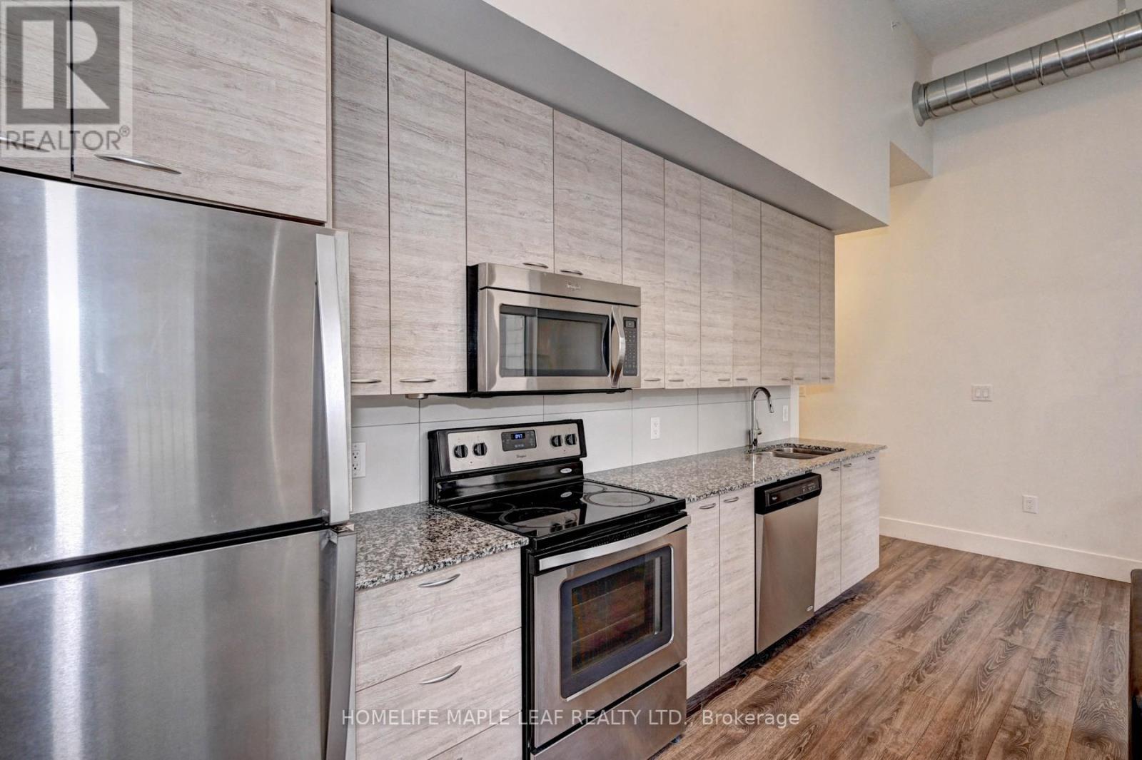 #106 -253 ALBERT ST W, #106