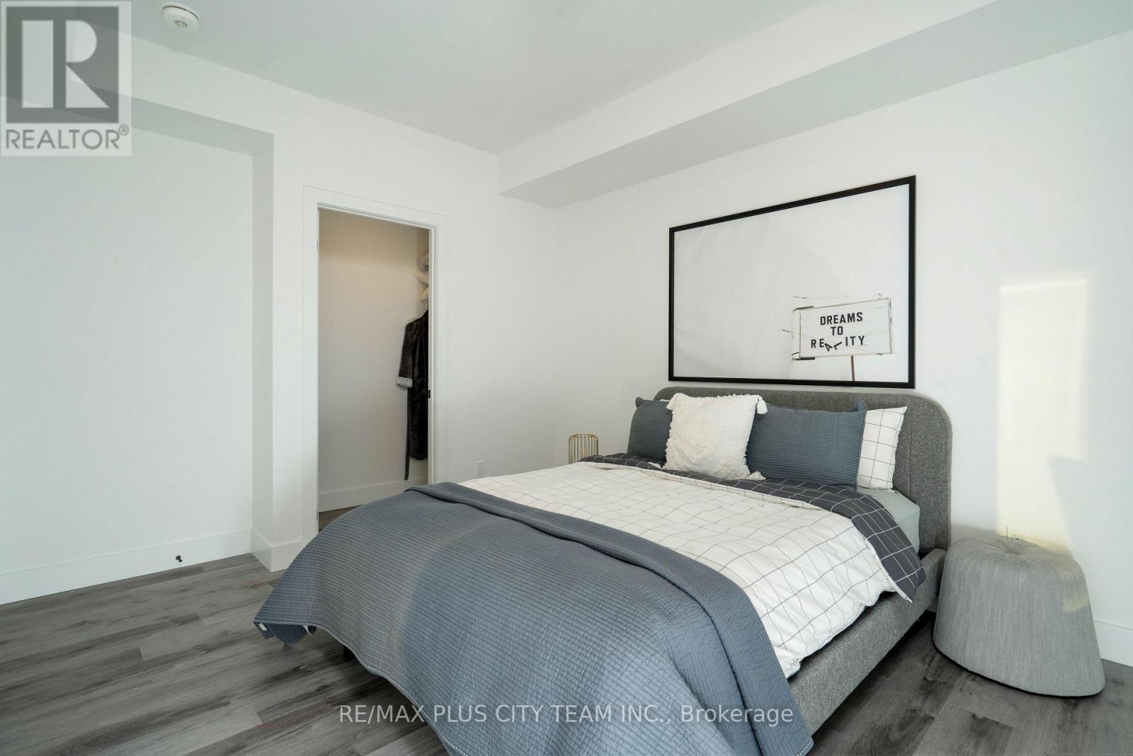 #301 -103 ROGERS ST, #301