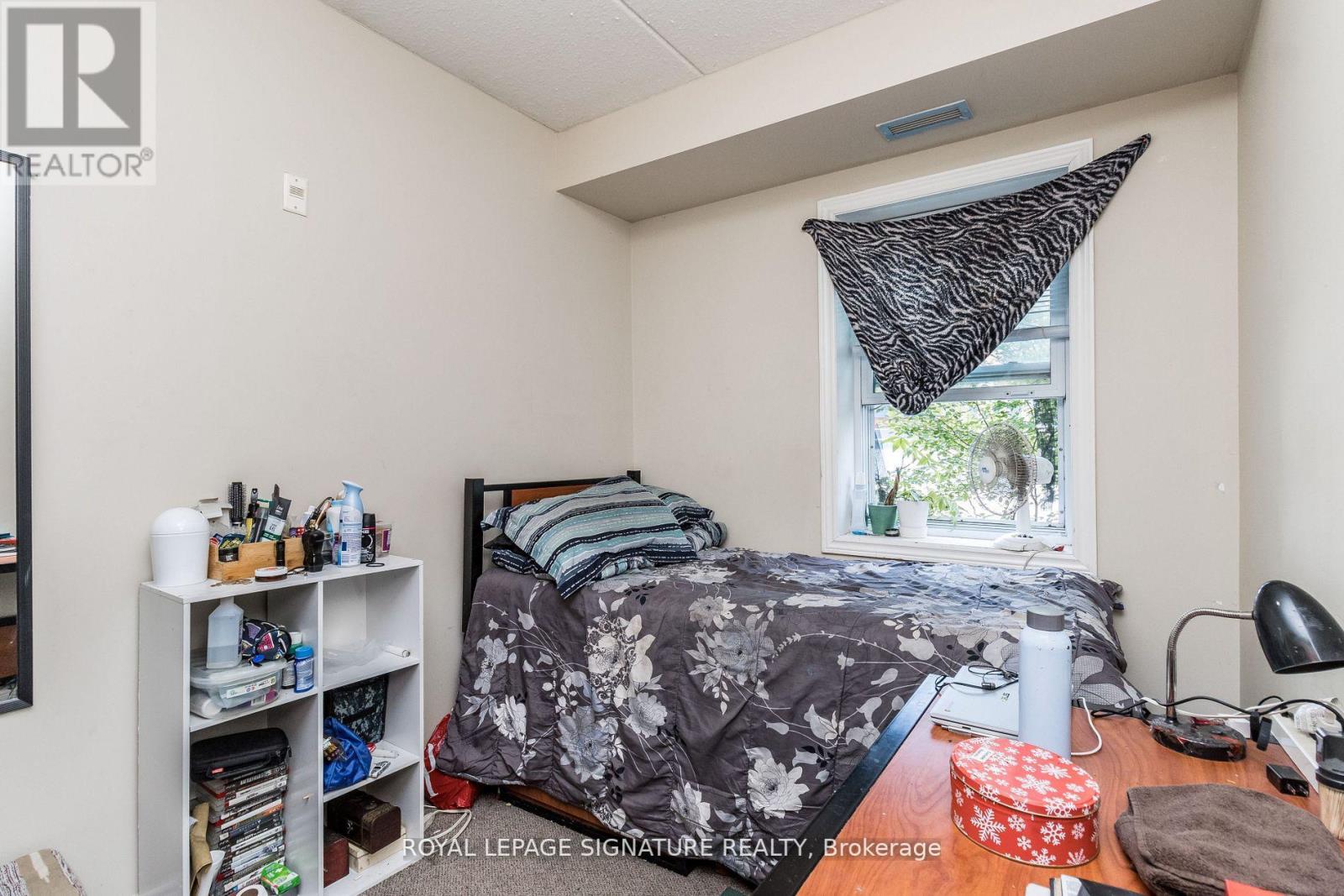 #101 -253 LESTER ST, #101