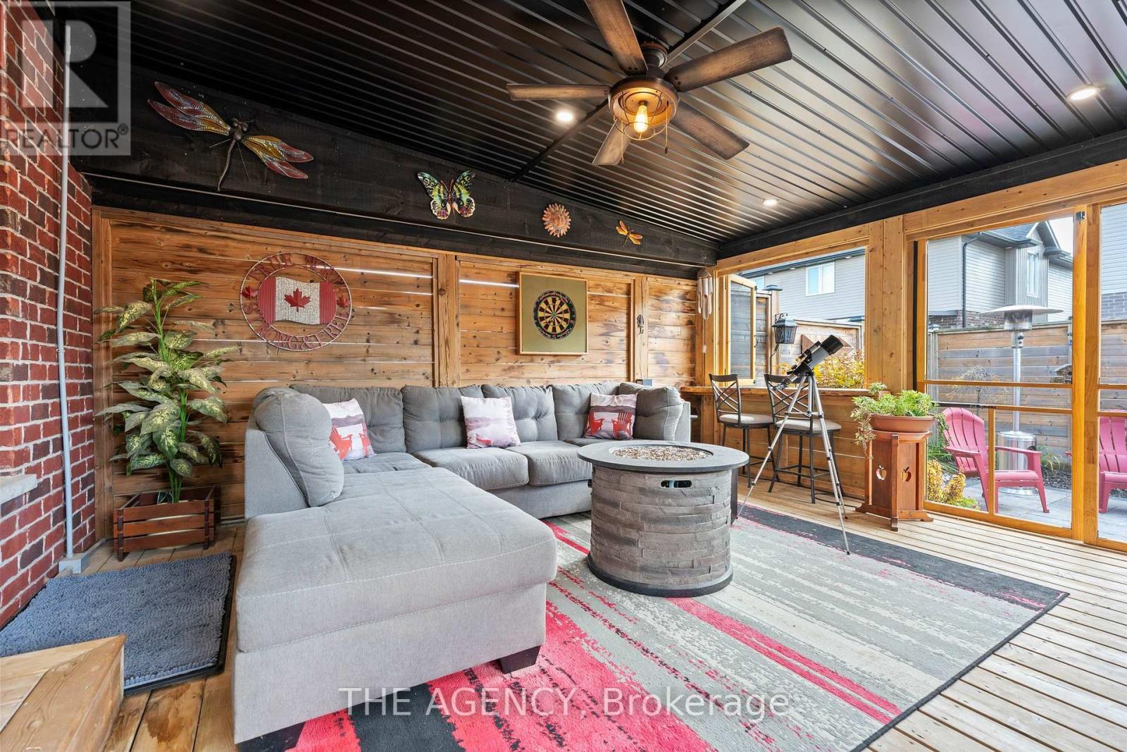 1432 DUNKIRK AVE