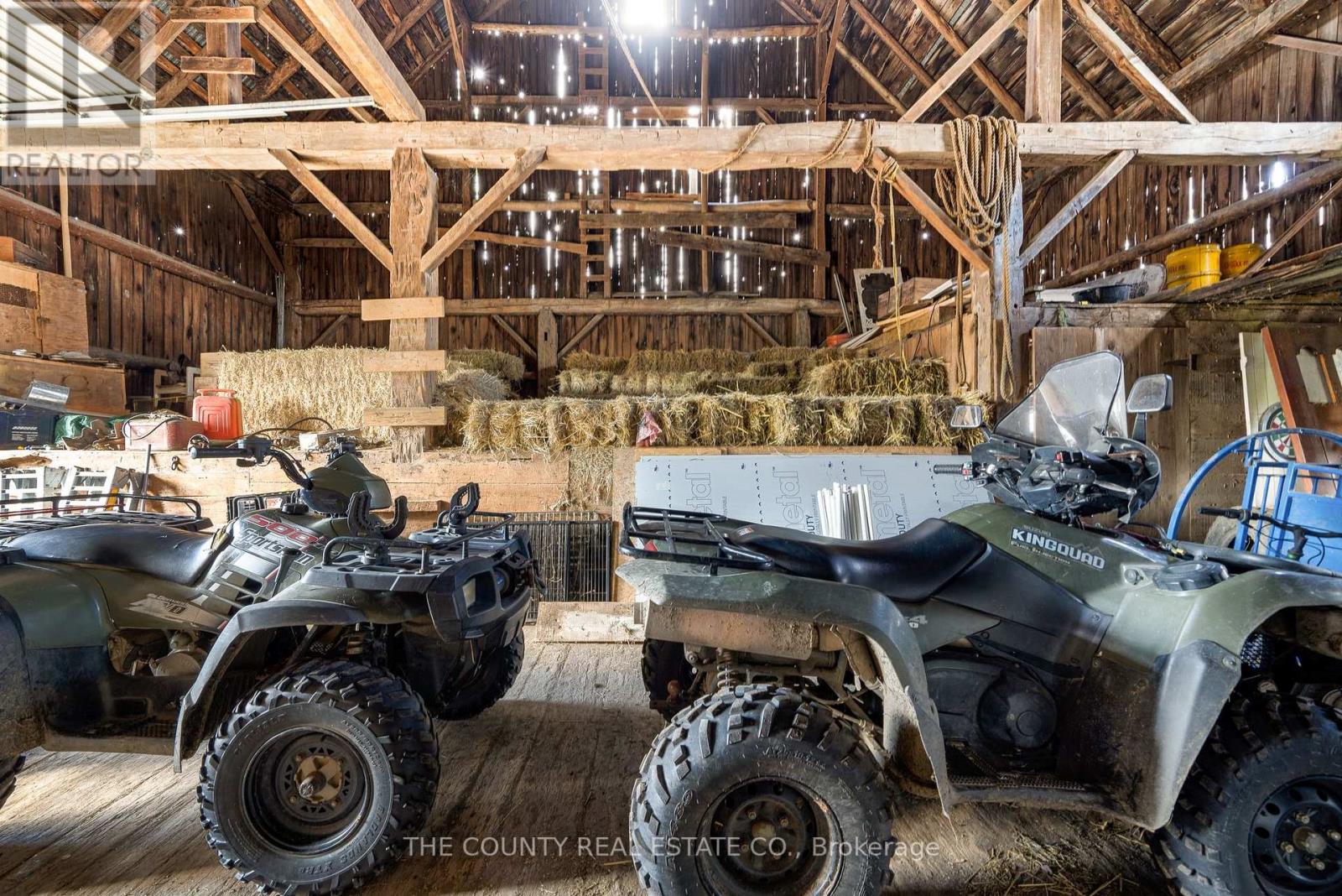 2561 COUNTY ROAD 10 RD