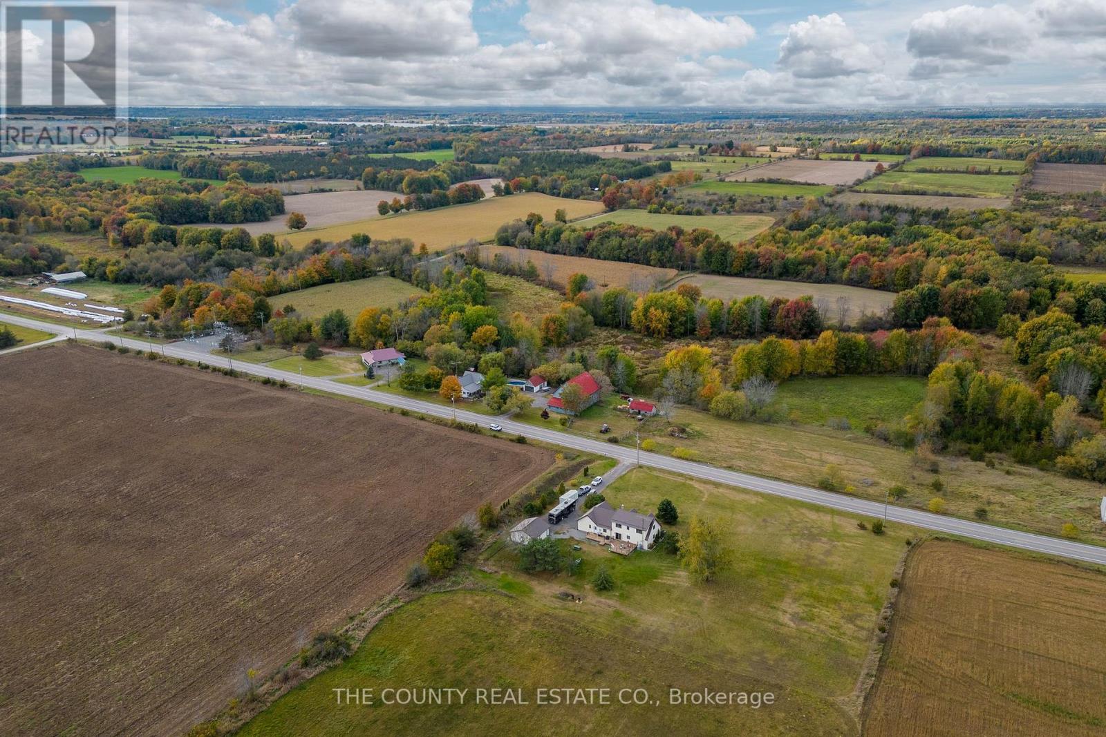 2561 COUNTY ROAD 10 RD