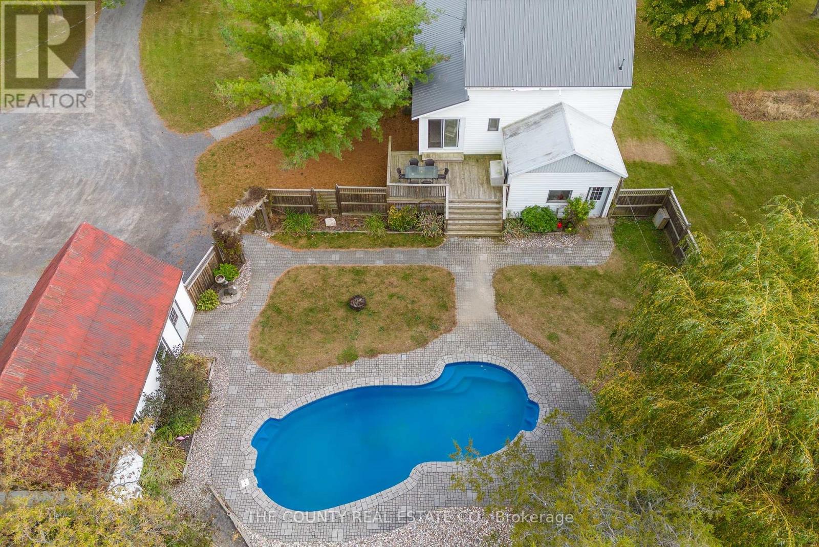 2561 COUNTY ROAD 10 RD