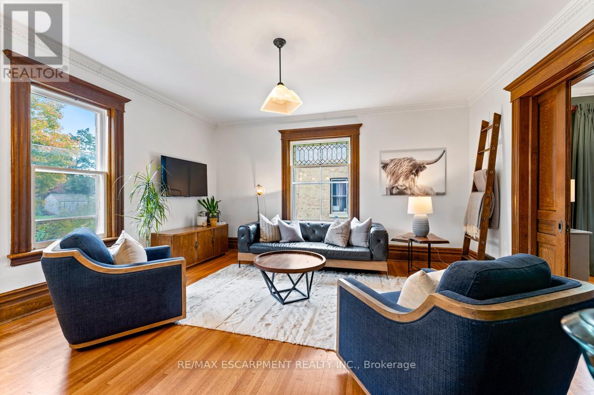 299 OXFORD ST