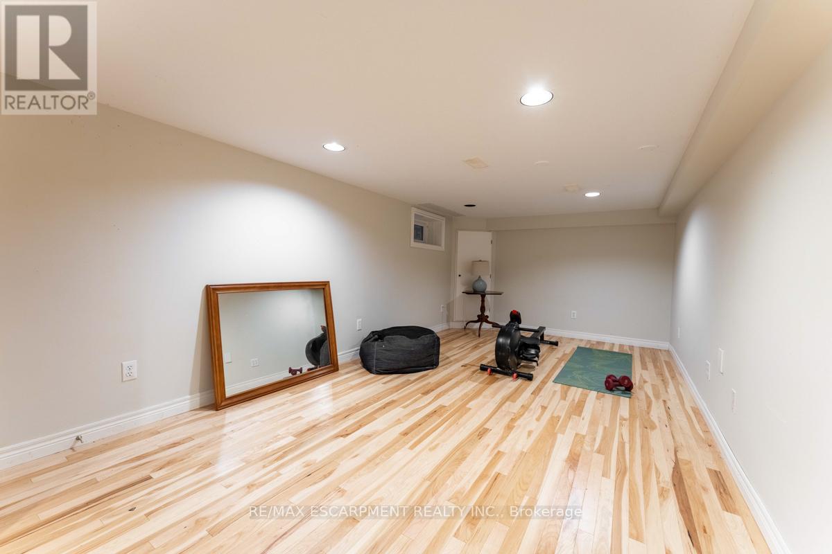 299 OXFORD ST