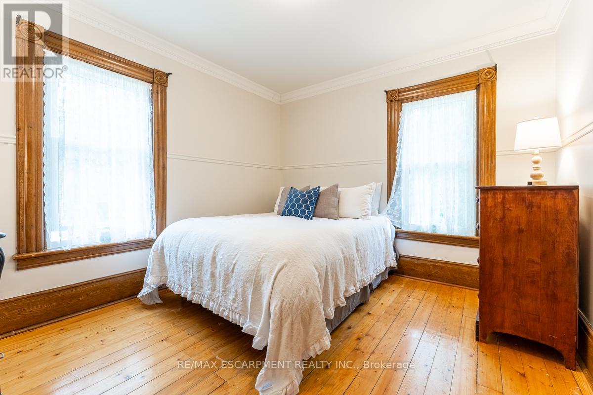 299 OXFORD ST