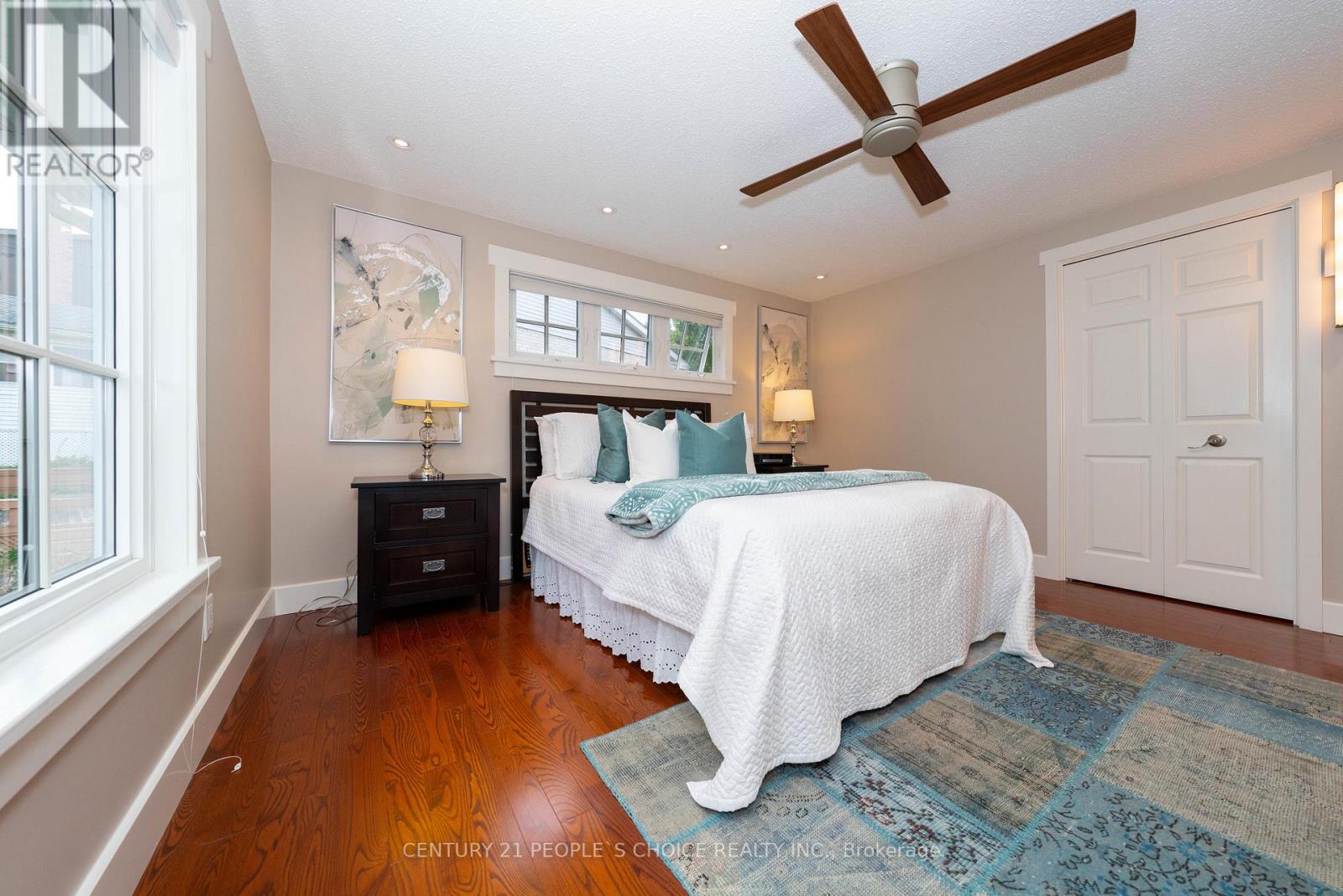 178 SANDFORD FLEMING DR